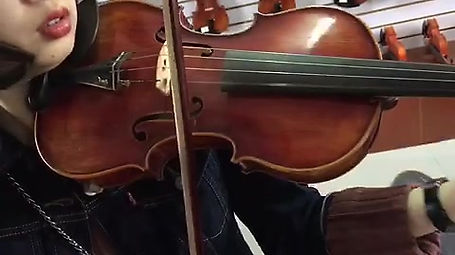 Violin demonstration